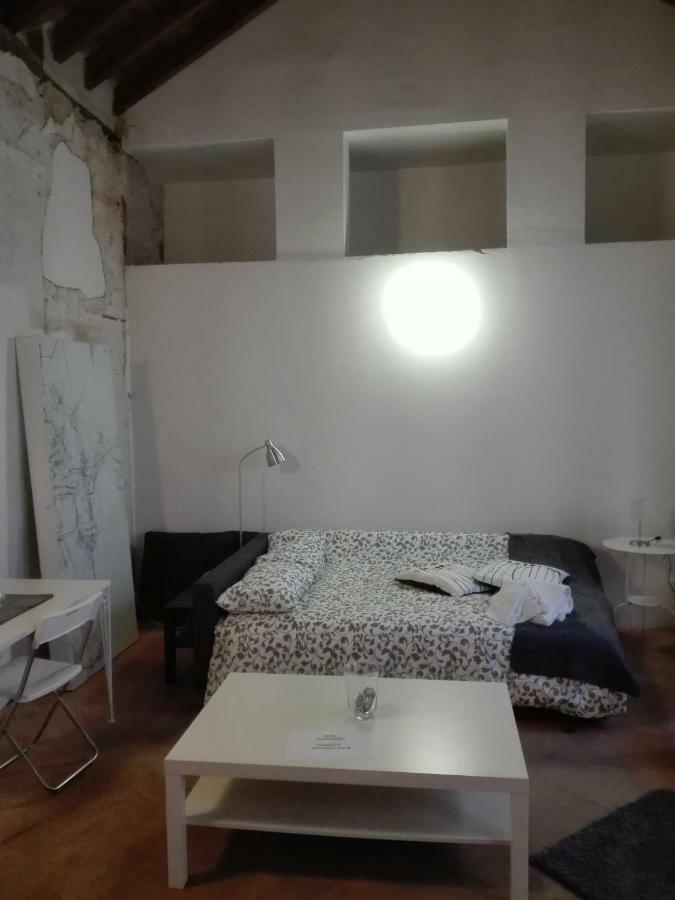 Al Chiostro Guesthouse Генуя Экстерьер фото