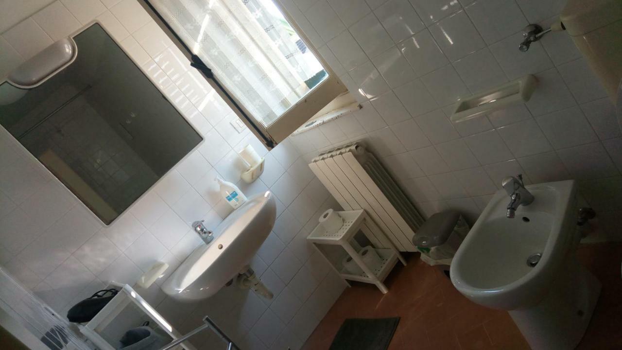 Al Chiostro Guesthouse Генуя Экстерьер фото